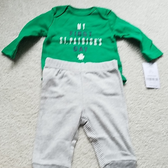 3 For $30. St. Patricks day 2 piece set. Pants and long sleeve bodysuit - Picture 5 of 6
